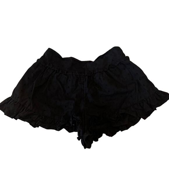 NWOT Size Medium Kimchi Blue Emily Black Eyelet Shorts Urban Outfitters - Picture 3 of 3